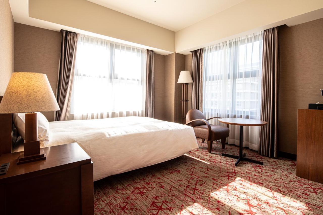 The Basics Fukuoka Hotell Fukuoka  Exteriör bild