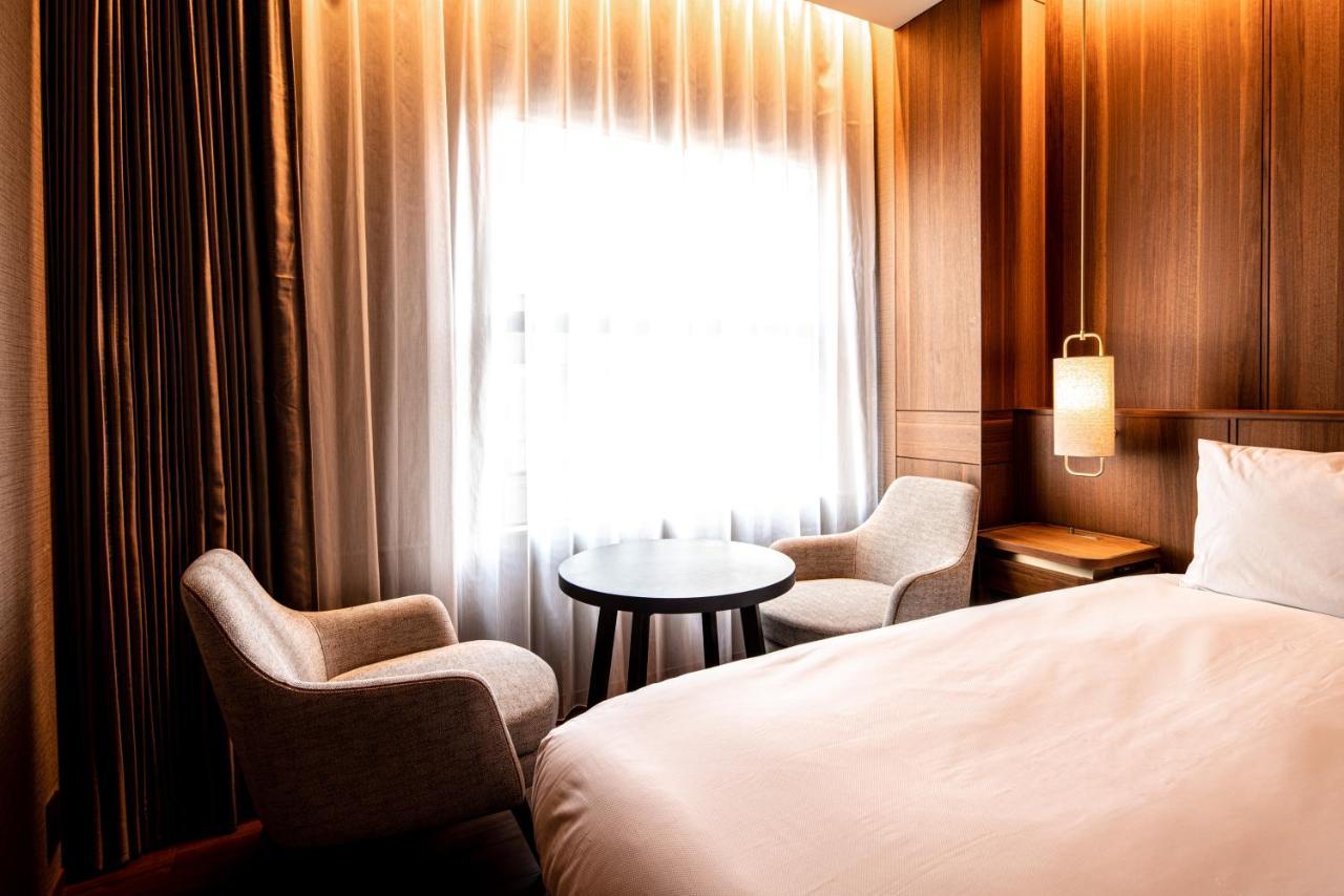 The Basics Fukuoka Hotell Fukuoka  Exteriör bild