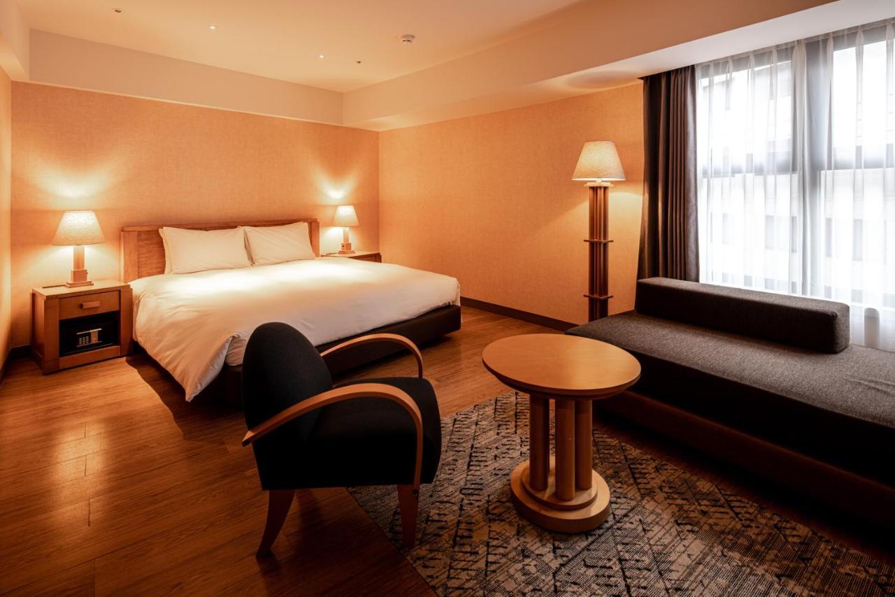 The Basics Fukuoka Hotell Fukuoka  Exteriör bild